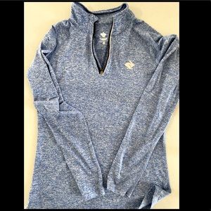 Run in Rabbit pullover size small